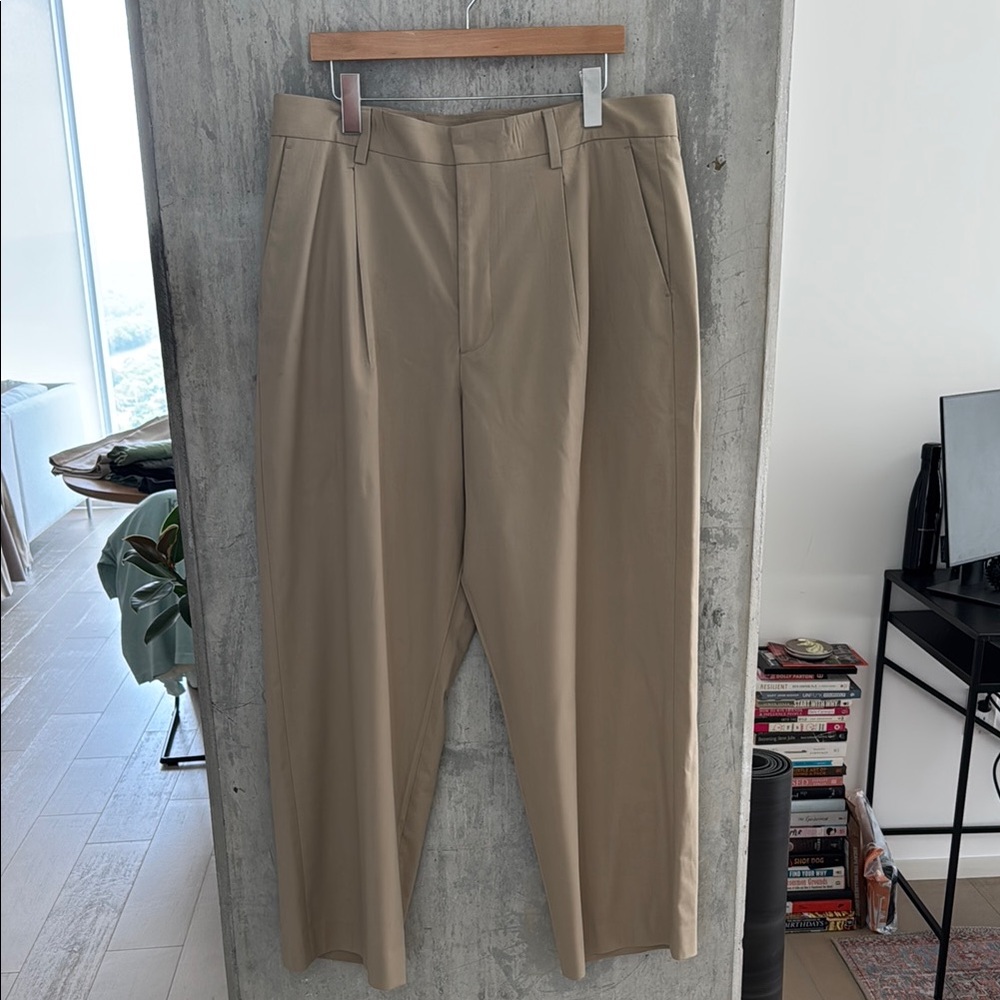 Zara Men's Khaki Chinos
